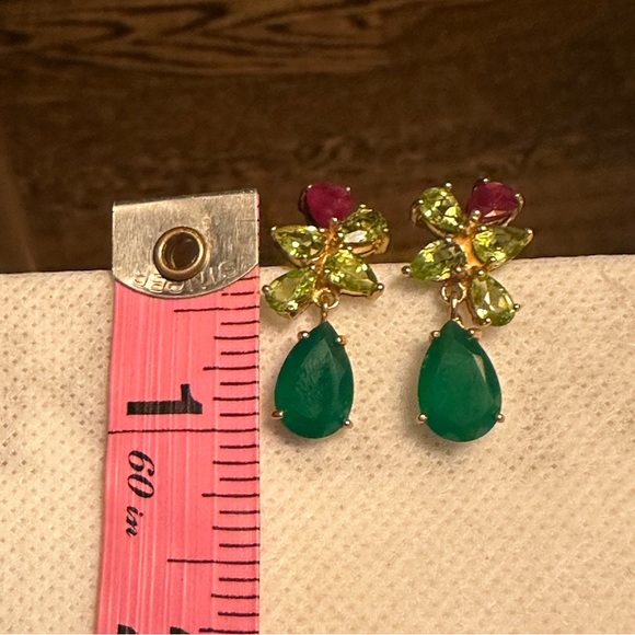 Beautiful Emerald Gold over Sterling Silver Earrings - Picture 2 of 3